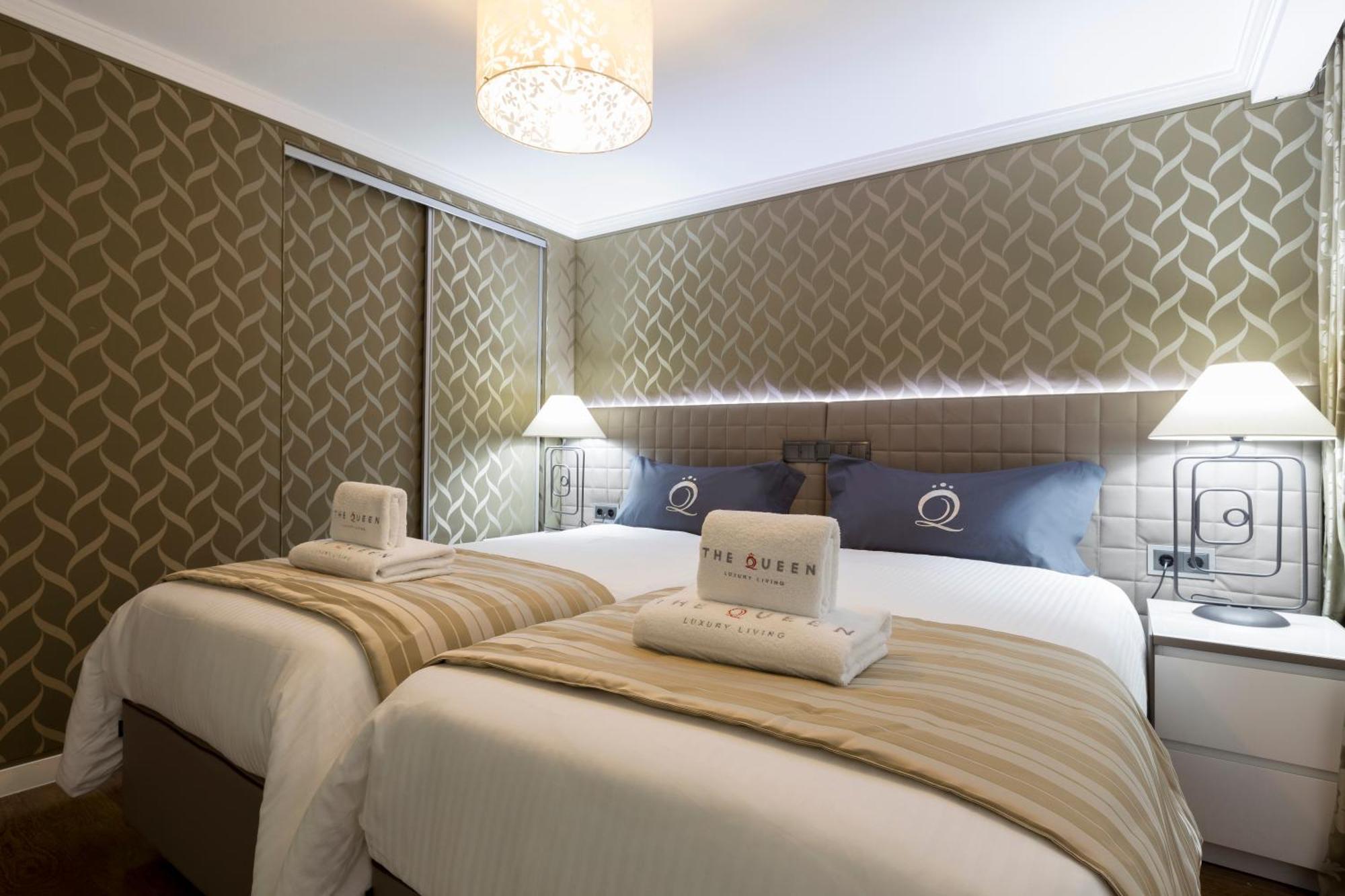 The Queen Luxury Apartments - Villa Vinicia Luxembourg Room photo