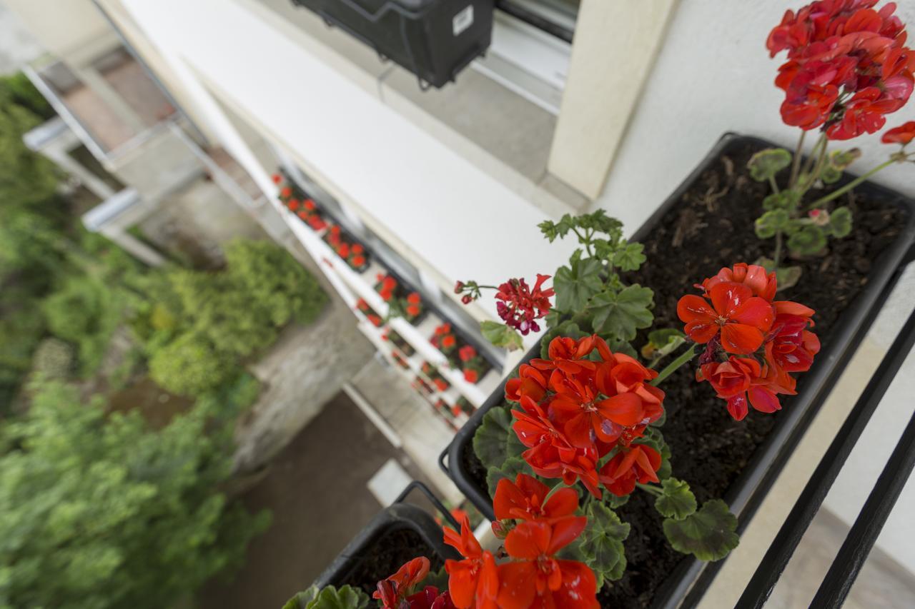 The Queen Luxury Apartments - Villa Vinicia Luxembourg Exterior photo