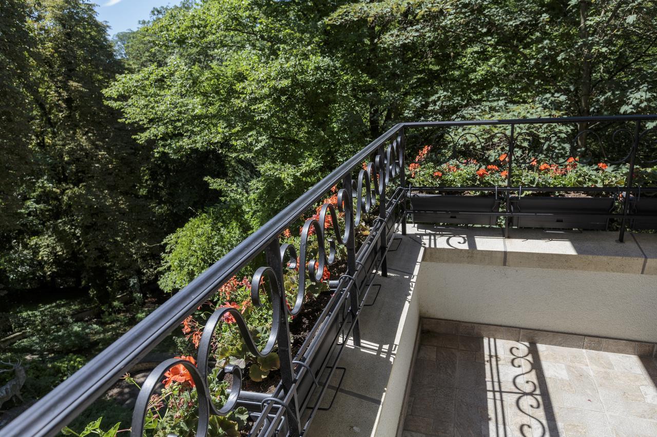 The Queen Luxury Apartments - Villa Vinicia Luxembourg Exterior photo
